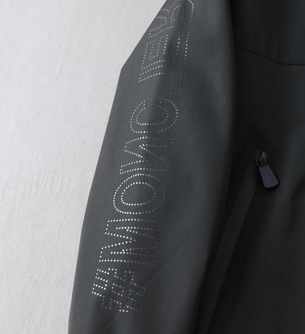 Same Style， ！2026ss New Arrival ，Original Premium ！ ， Breathable ， ， ， Quality。 ！ ， ！Sizes：M～3XL， 195 。